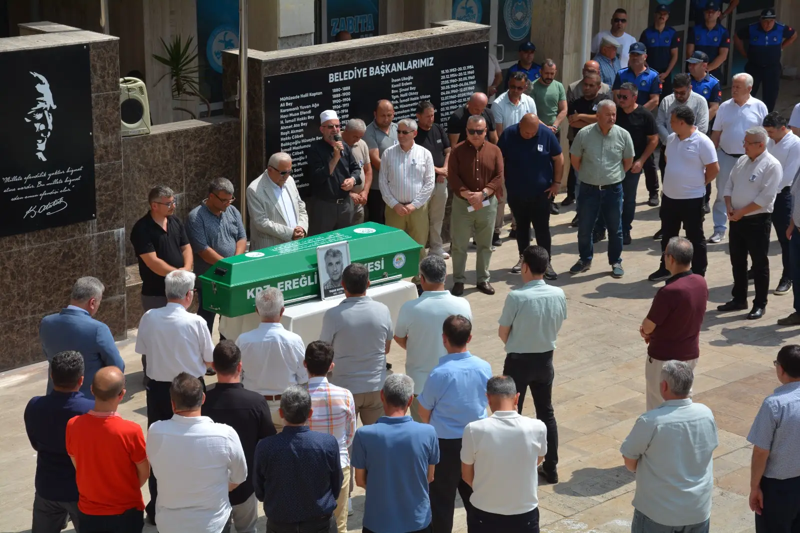 KDZ. EREĞLİ BELEDİYESİ’NDE, YAŞAR BAYRAM İÇİN TÖREN DÜZENLENDİ