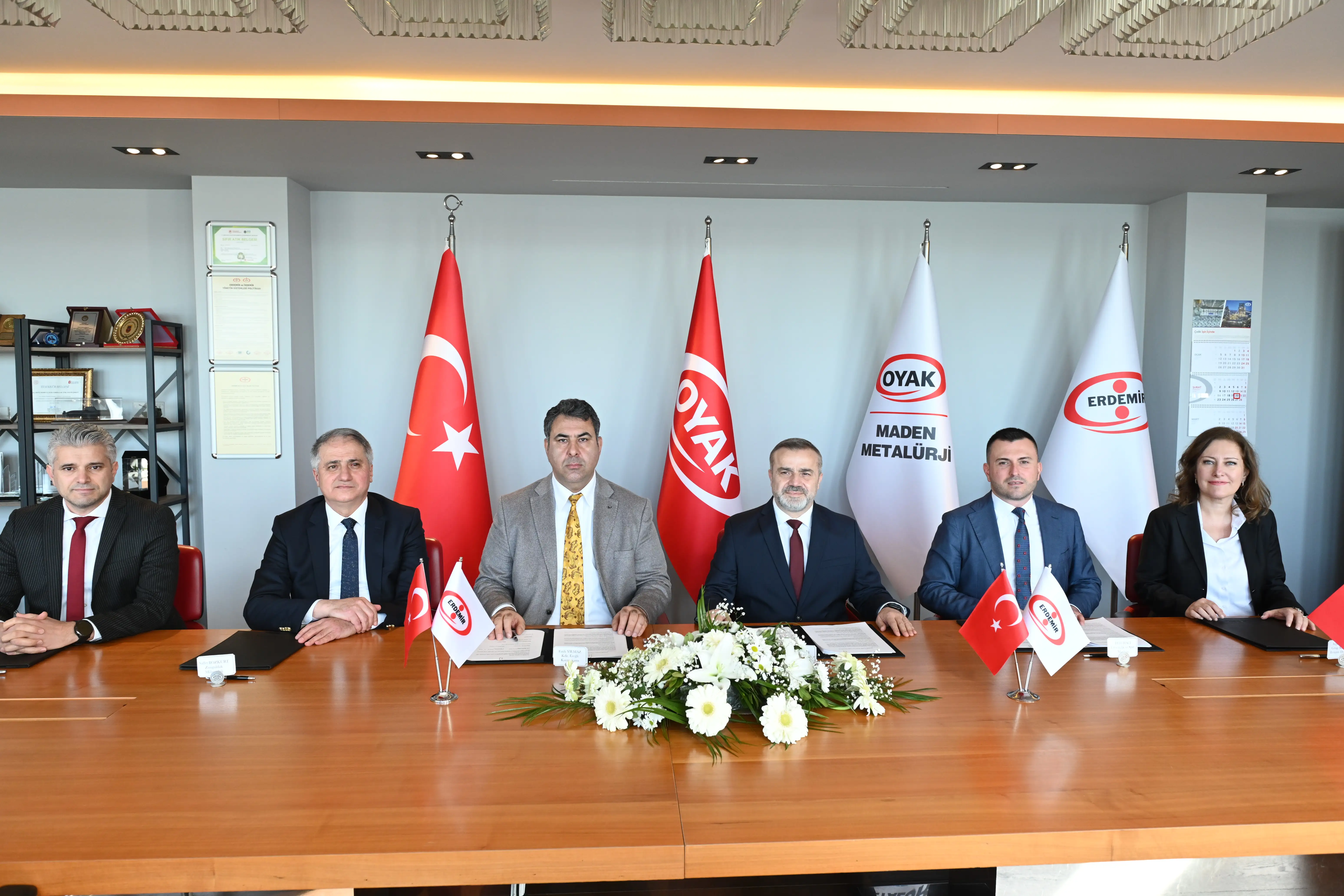 Erdemir Stadı’nın kullanımı İlçe Gençlik ve Spor Müdürlüğüne verildi