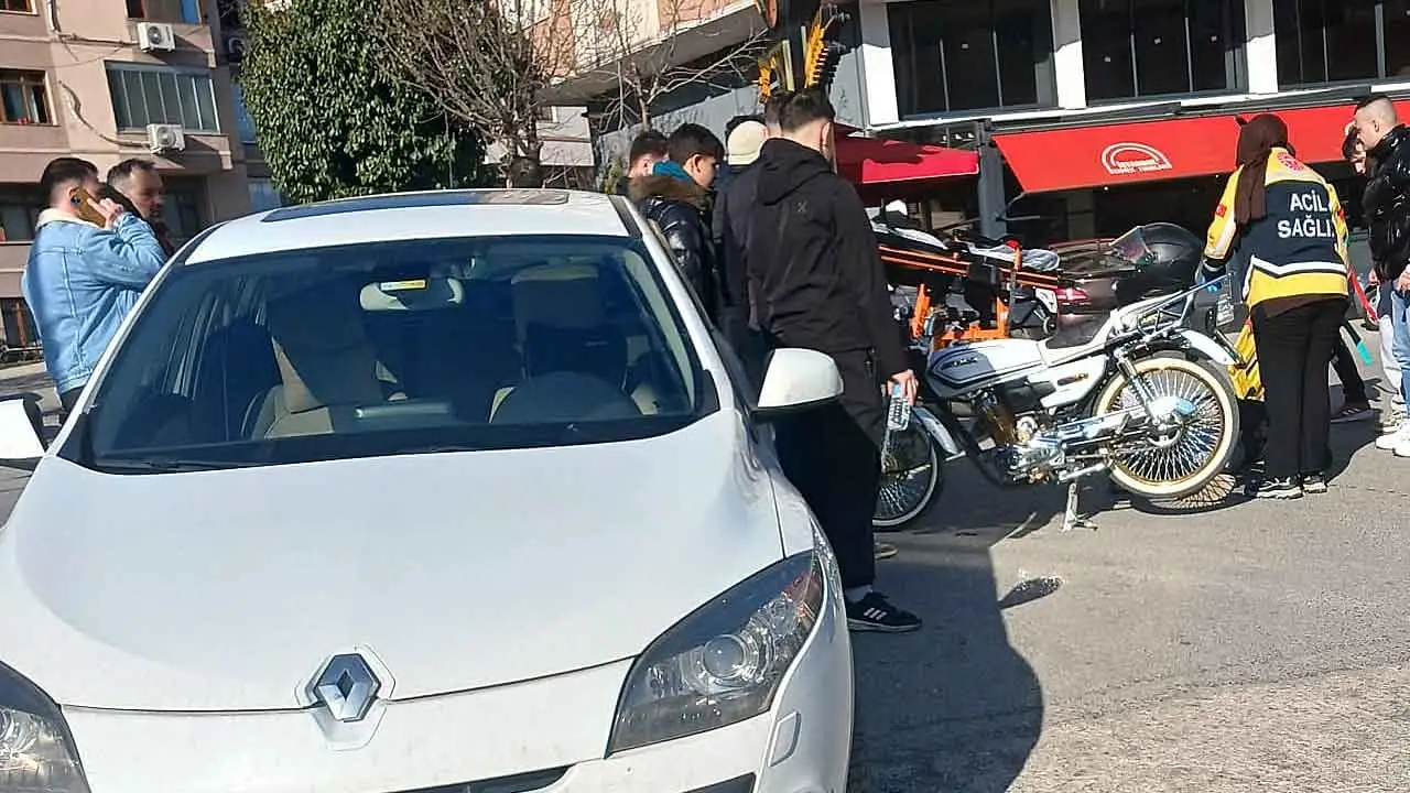 Ereğli’de Otomobil ile Motosiklet Çarpıştı: 1 Yaralı