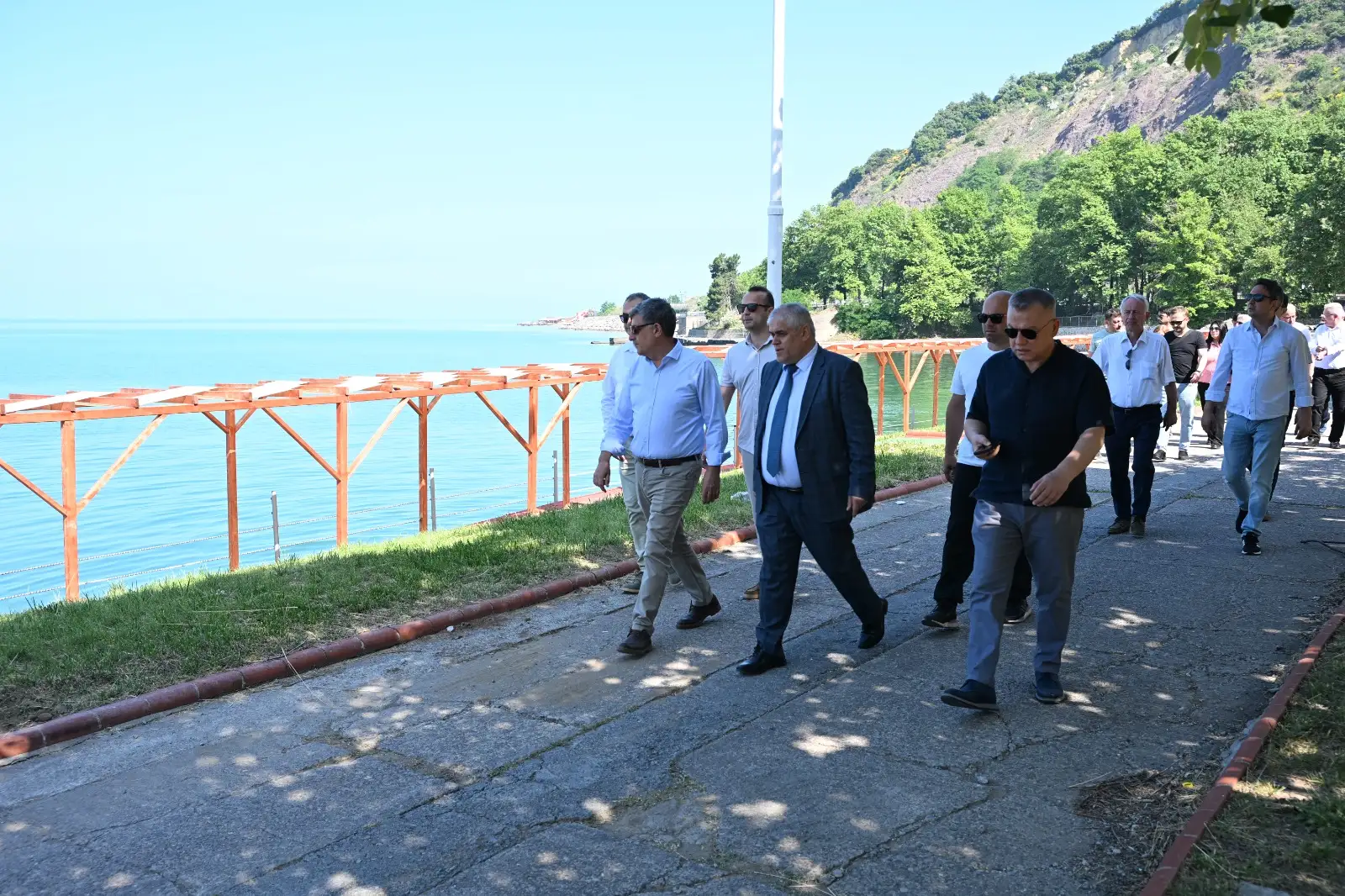 PLAJLAR YENİ SEZONA HAZIRLANIYOR AÇILIŞ 19 HAZİRAN'DA