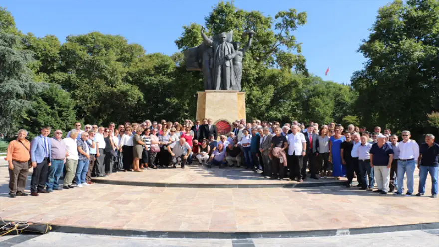 CHP'den kuruluş yıl dönümü töreni