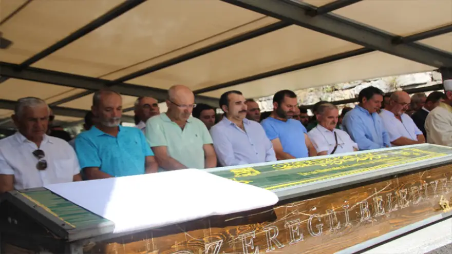 Dualarla uğurlandı…