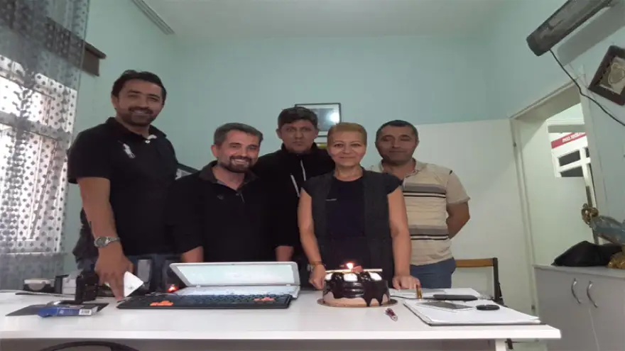 Meslektaşlardan sürpriz kutlama ziyareti…