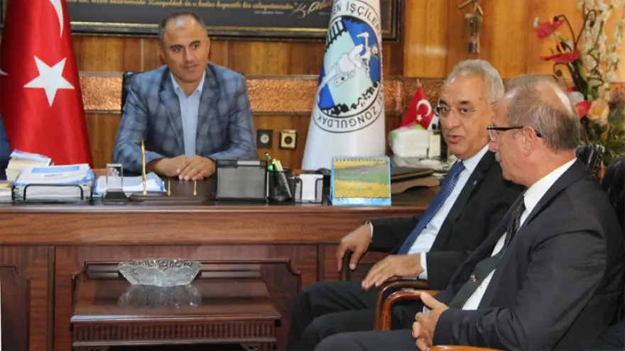 DSP Genel Başkanı Aksakal, GMİS'i ziyaret etti