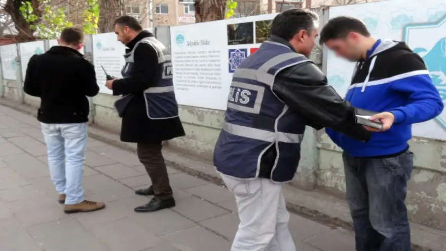 Valilik açıkladı: "Okul çevresinde operasyon var"