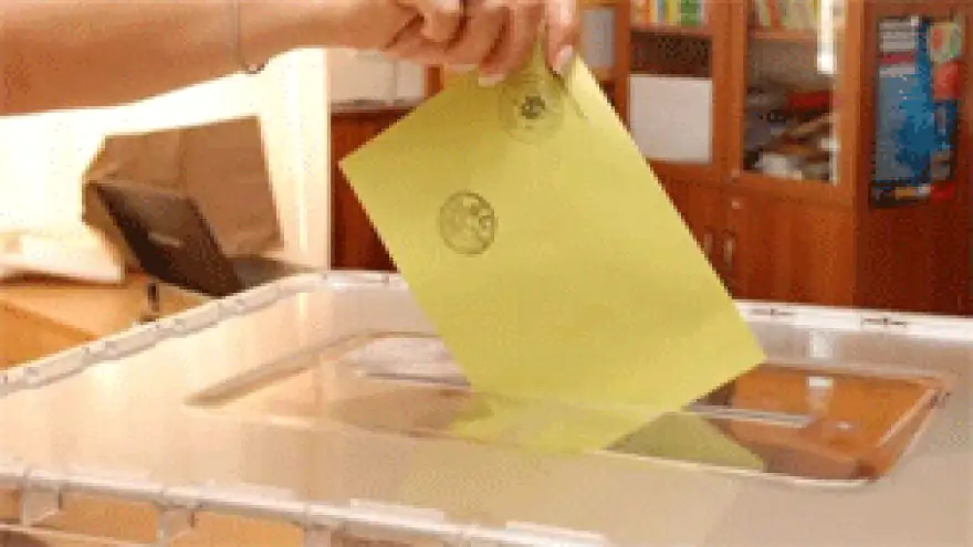 İLÇE SEÇİM KURULU KARARI YARINA ERTELEDİ
