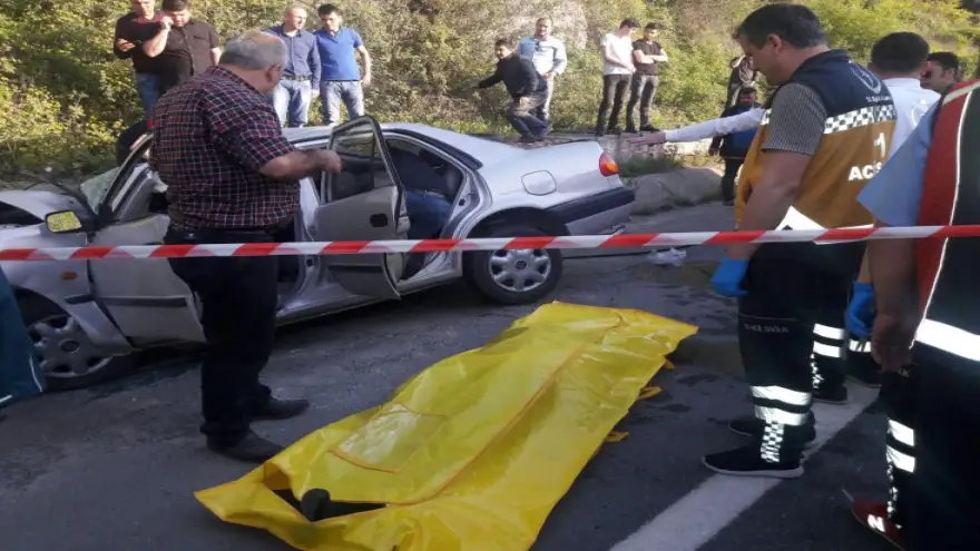 Alaplı trafik kazası : 3 Ölü