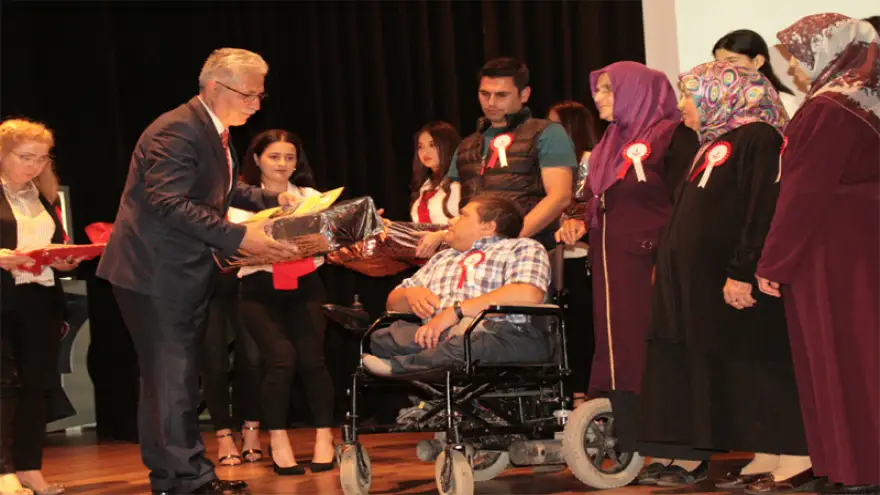 Okuryazar oldular…