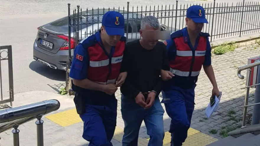 Extasy hapları cezaevine sokmak isterken yakalandı