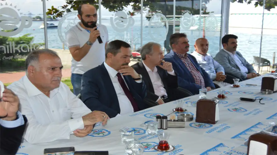 AK Parti’den “Kaynaşma -Dayanışma” kahvaltısı...