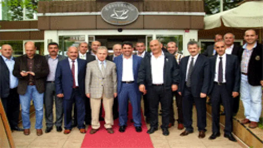 AK PARTİ KURMAYLARINDAN İSTİŞARE TOPLANTISI 