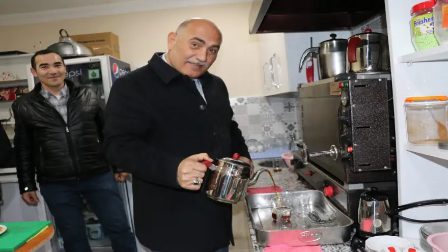 Erol Şahin sahada..