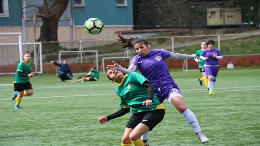 KIZLAR’DAN GOL ŞOV : 5-1 