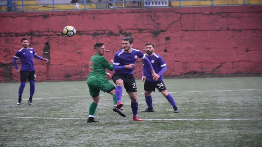 EREĞLİ İSTANBUL ‘DA GÜLDÜ 0-2  