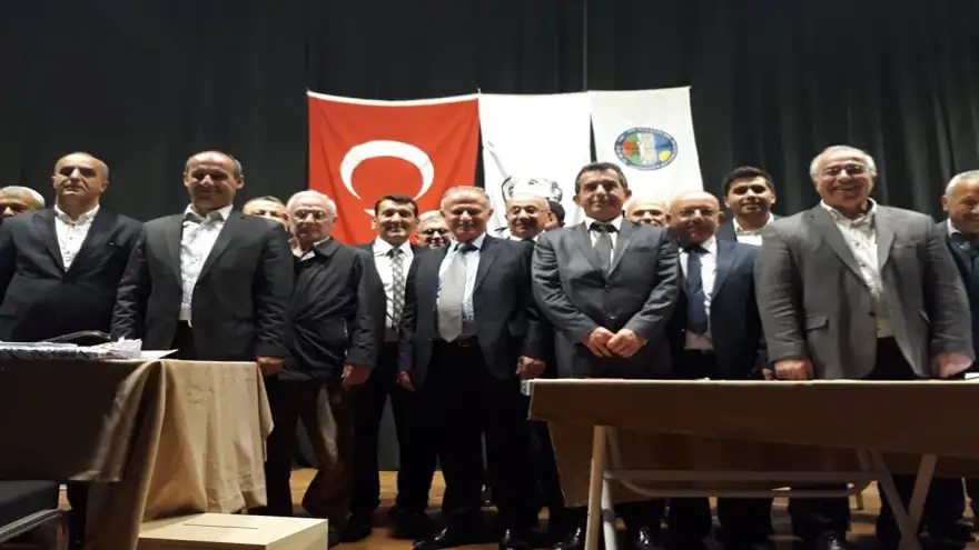 Çimen güven tazeleyerek yeniden başkanlığa seçildi