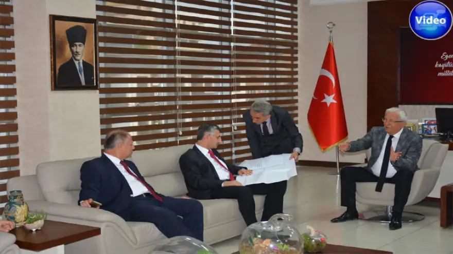 Vali Bektaş'tan Posbıyık'a ziyaret