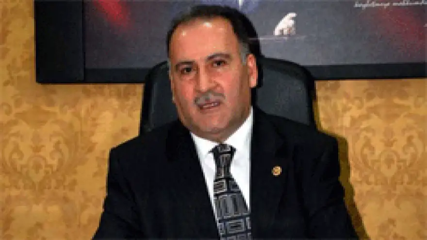 FAZLI ERDOĞAN BİRİNCİ SIRADA