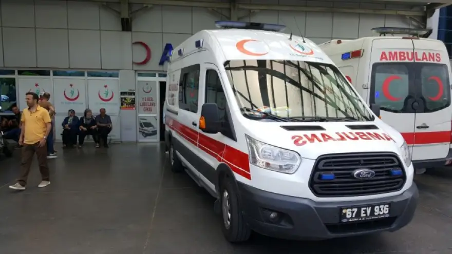 Vicdanına dayanamadı...