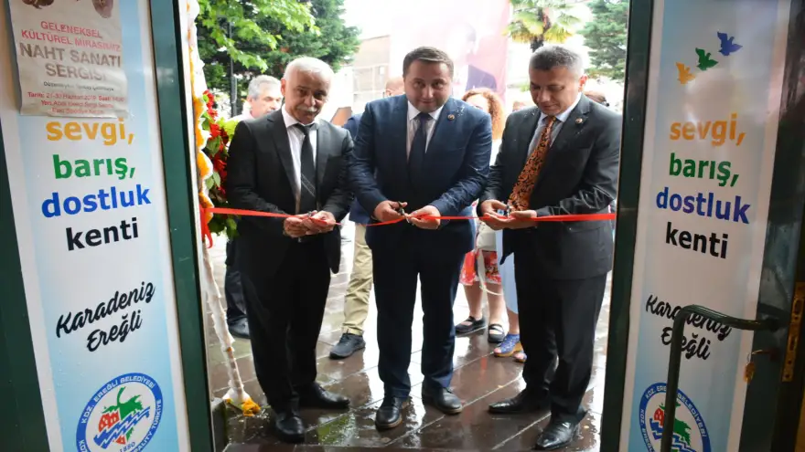 Çetinkaya'nın "Naht Sanat Sergisi" Açıldı...