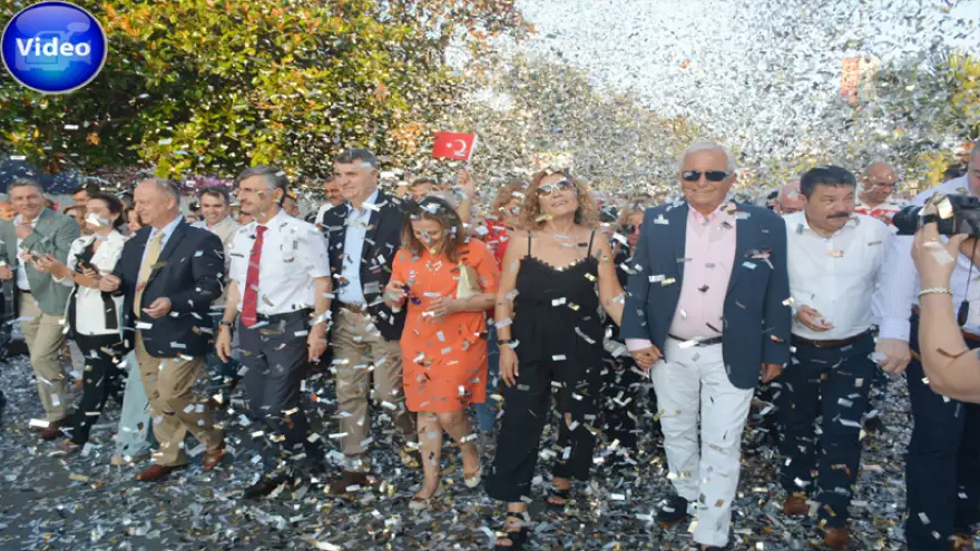 Festival'in ilk günün'den geriye kalanlar...