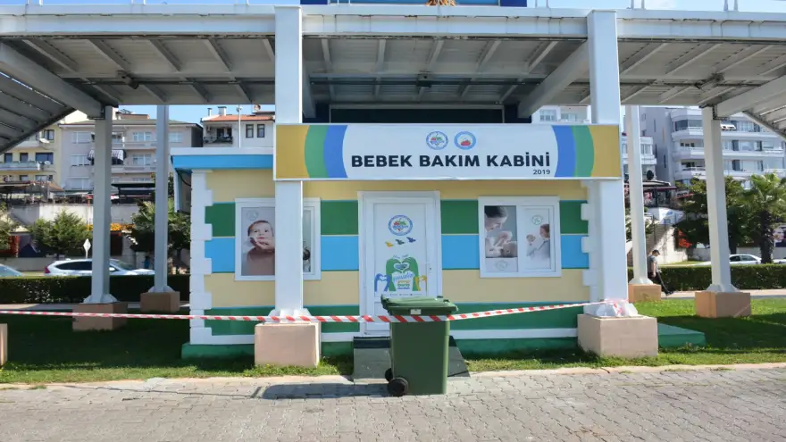 Sahile bebek enzirme kabini...