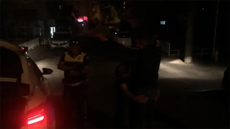 Ruhsatı verdi kaçtı..