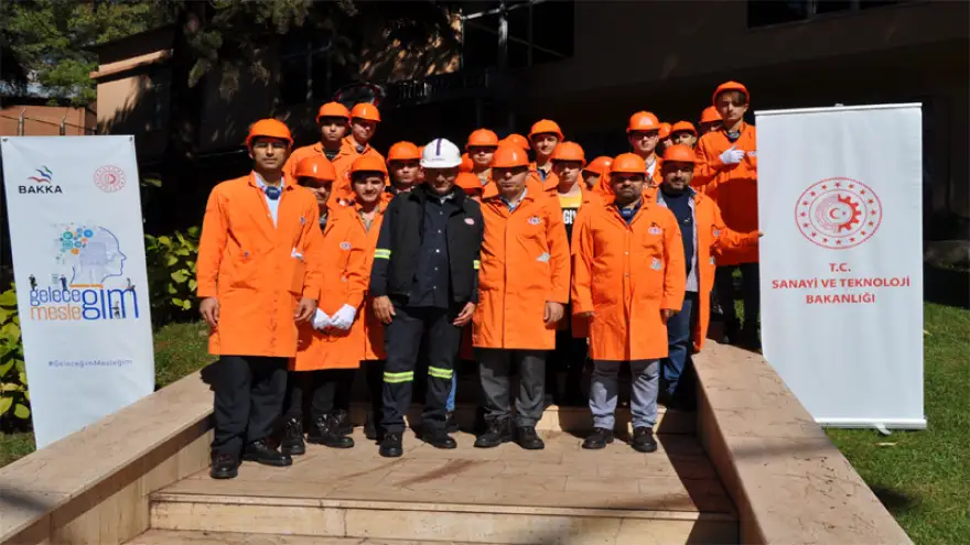 Liseli öğrencilerinden Erdemir’e ziyaret