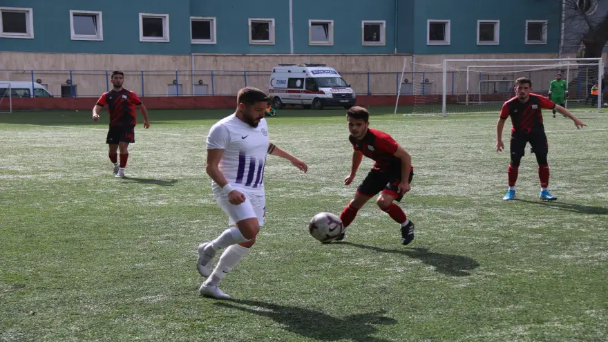 Ereğli Belediyespor son nefeste 2-1