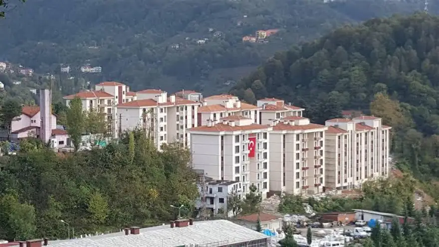 Yavuzyılmaz, TOKİ konutlarının müjdesini verdi