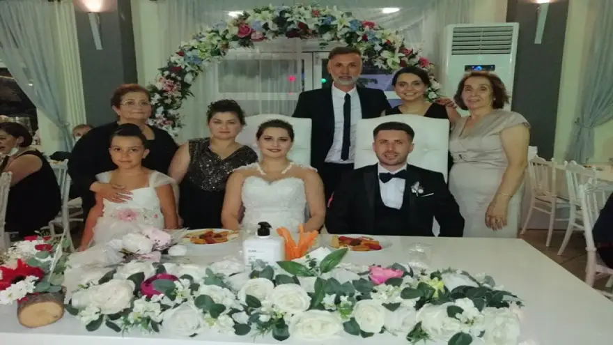 Cerrah ve Dinçel Ailelerinin mutlu günü... 