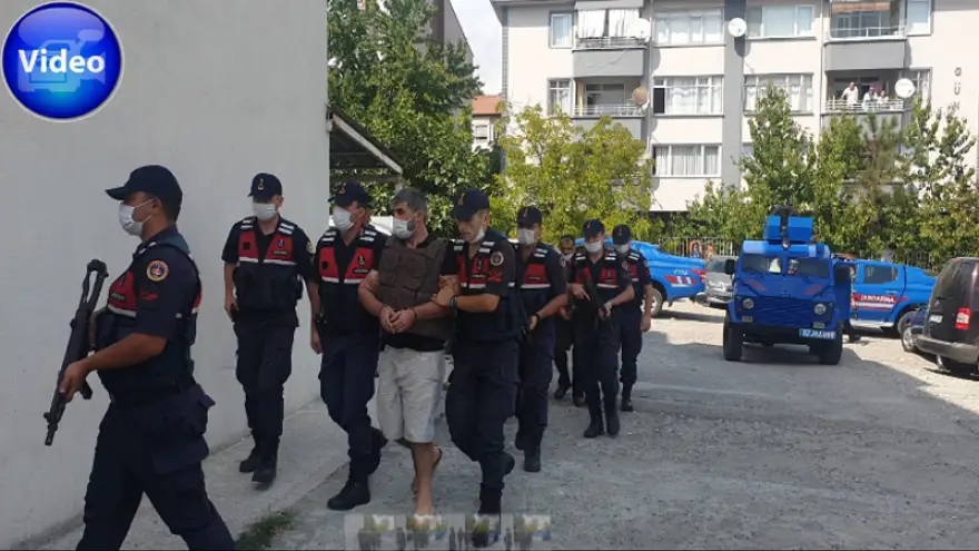 Cinayet, cesetler, silahlar, uyuşturucu maddeler