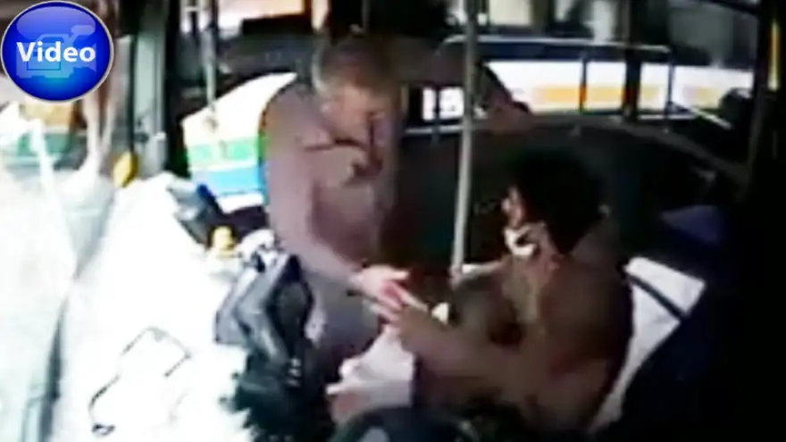 Halk Otobüslerine dadanan hırsız yakalandı