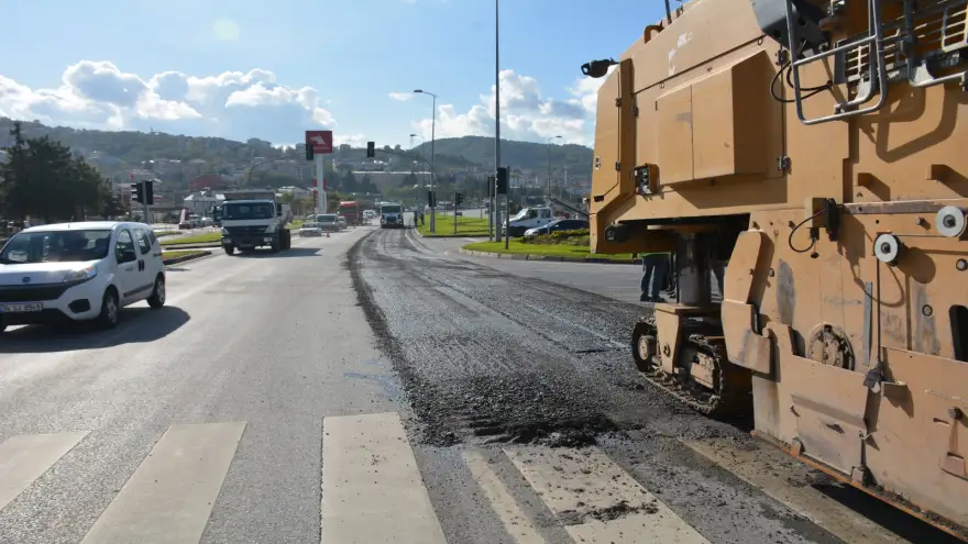 Kışla ve Potbaşı’ndaki tümsekler düzeltildi