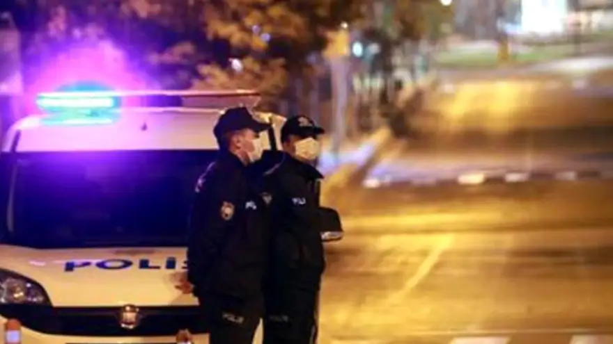 İçişleri kısıtlamayla ilgili merak edilen soruları yanıtladı