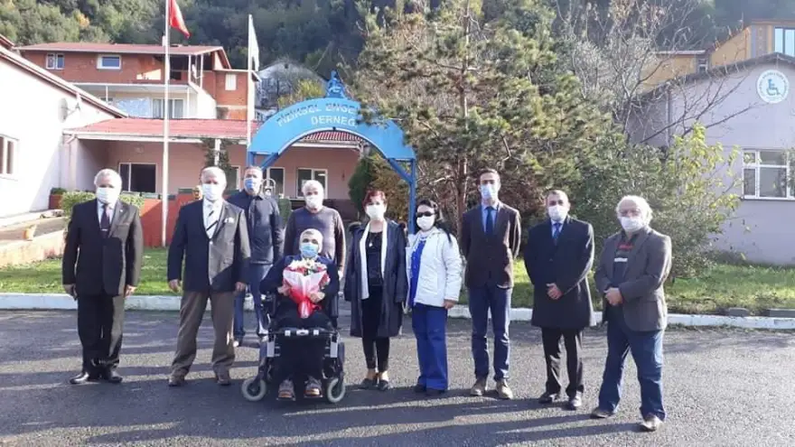 Çorumluoğlu'ndan anlamlı ziyaret