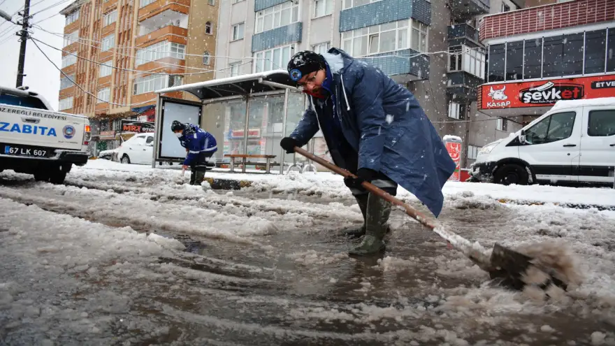 Kdz. Ereğli Belediyesi, kar yağışına karşı teyakkuzda