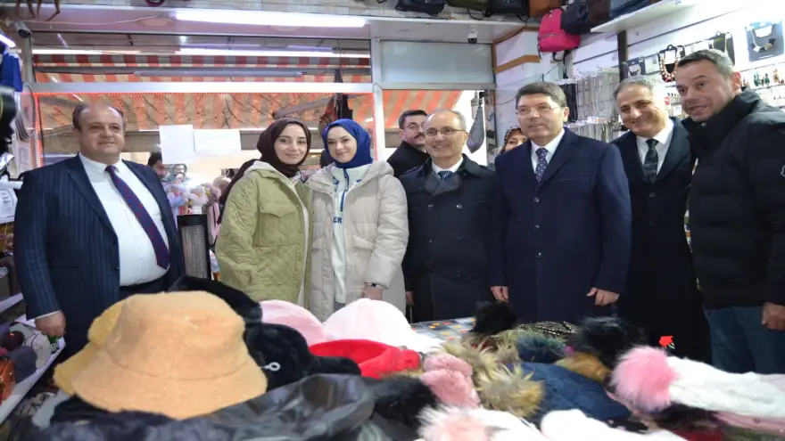 Bakan Yılmaz: "Eser Üreten Belediyecilik Anlayışına Sahibiz"