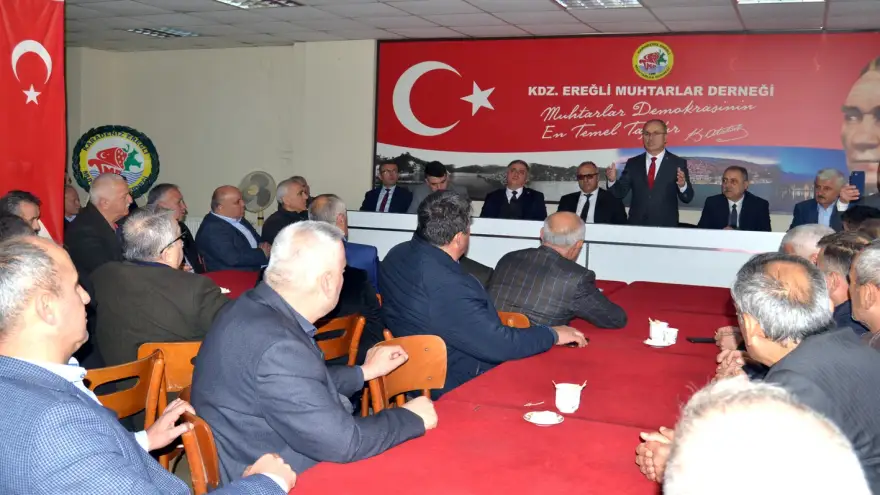 Bozkurt: "Sesli, Cumhurbaşkanımız ile kendisini kıyaslaması  büyük bir yanlışlıktır"