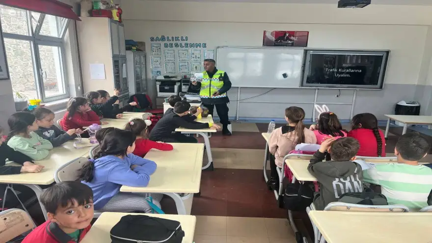 Jandarmadan öğrencilere seminer..