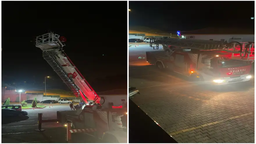 Köpeğini gezdiren genç camların altında kalmaktan son anda kurtuldu..