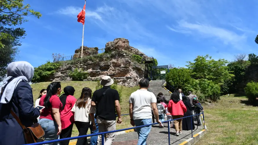 Kale Tepe’de Tarihe Yolculuk