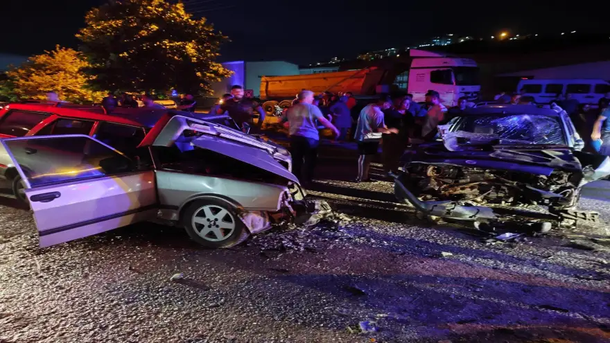 Kafa kafaya çarpıştılar: 1 Yaralı