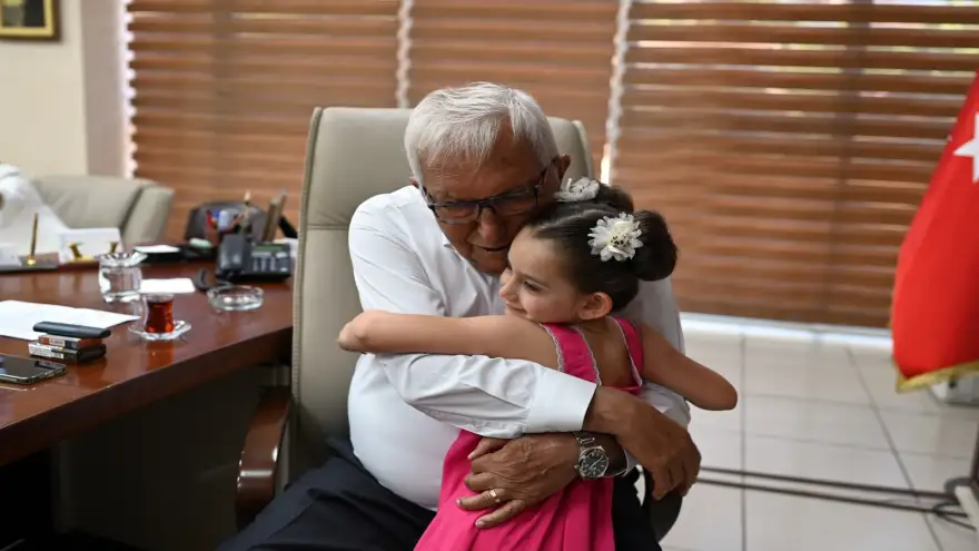 Başkan Halil Posbıyık, Halkın Bayramını Kutladı