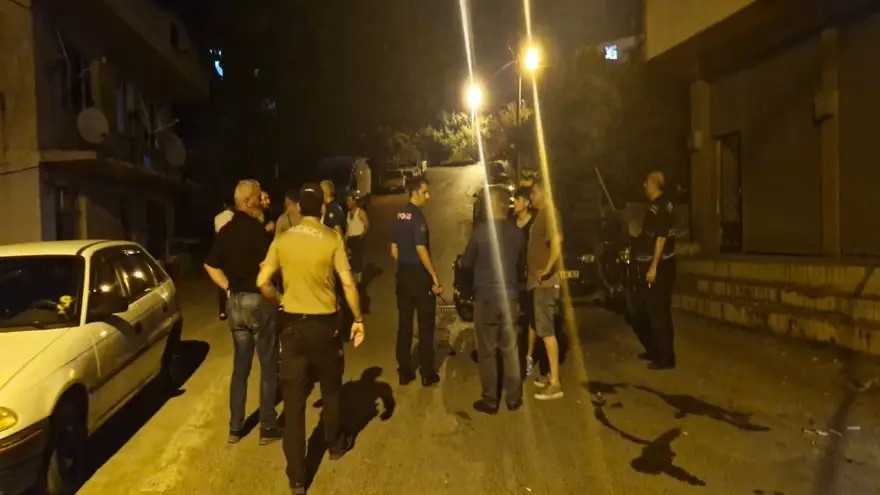 Gençlerin kavgasını ayırmak istedi, saldırıya uğradı  