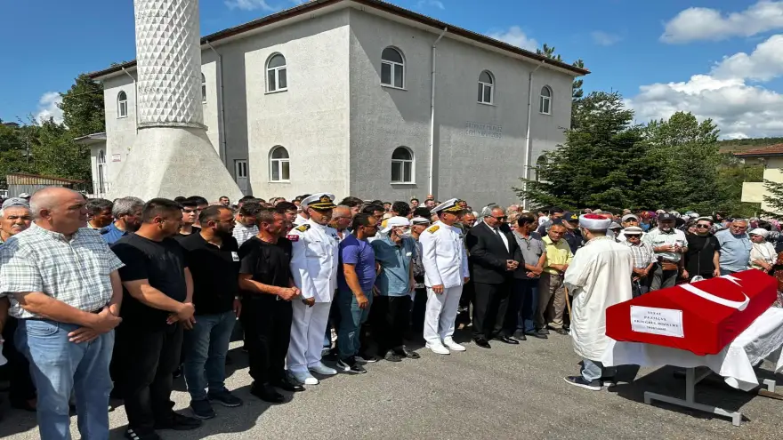 Uzman Çavuş Bozkurt son yolculuğuna uğurlandı..