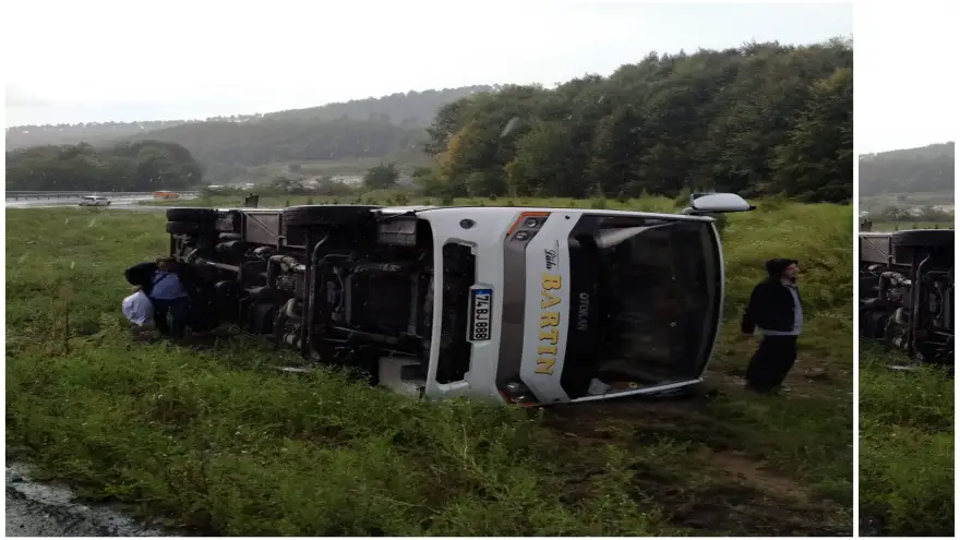 Yolcu otobüsü devrildi: 9 Yaralı