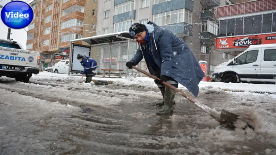 Ereğli Belediyesi tüm ekipleriyle çalışmalarını sürdürüyor