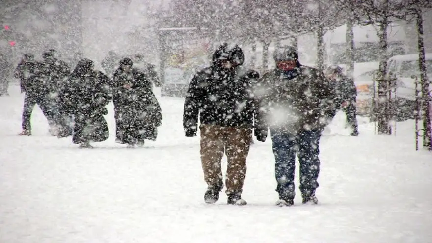 Yoğun kar yağışına dikkat