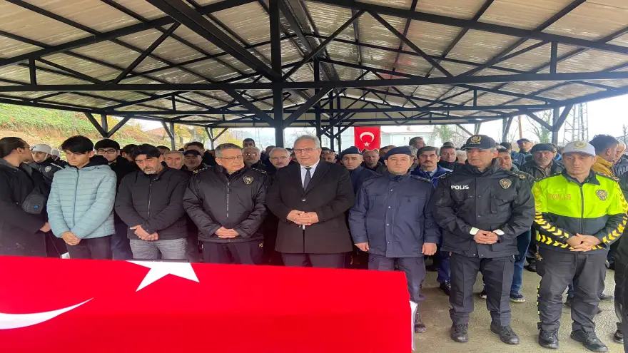 POLİS MEMURUNA SON GÖREV...