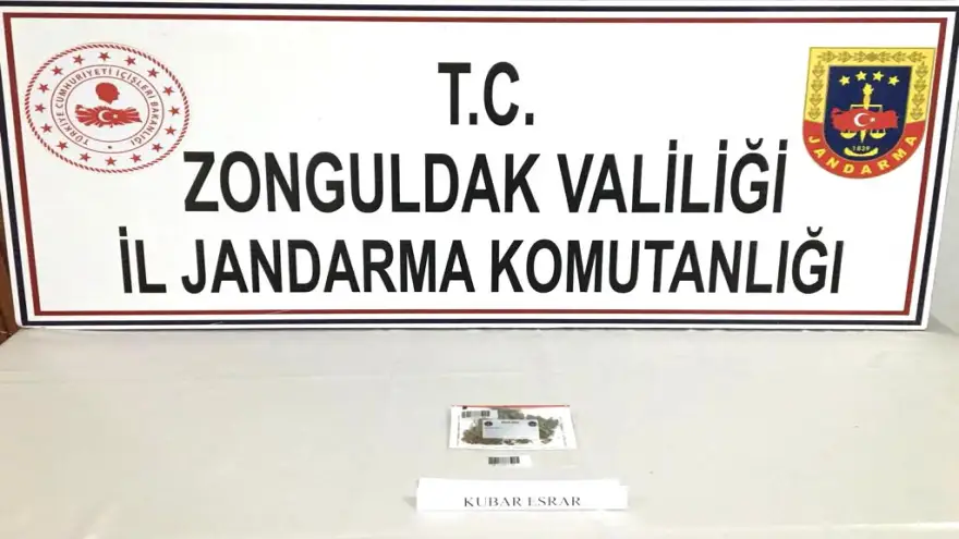 10 Gram kubar esrar ele geçirildi